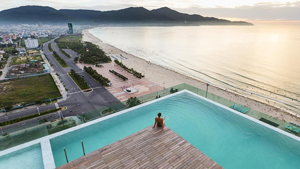 A LA CARTA DA NANG BEACH HOTEL