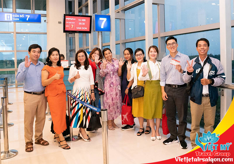 VIETJET CHÍNH THỨC KHAI TRƯƠNG ĐƯỜNG BAY THẲNG ĐẦU TIÊN GIỮA CẦN THƠ VÀ VÂN ĐỒN