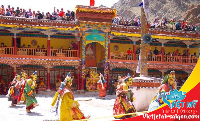 Tham gia lễ hội Hemis Tsechu của Ấn Độ - Cùng đặt vé rẻ Vietjet 