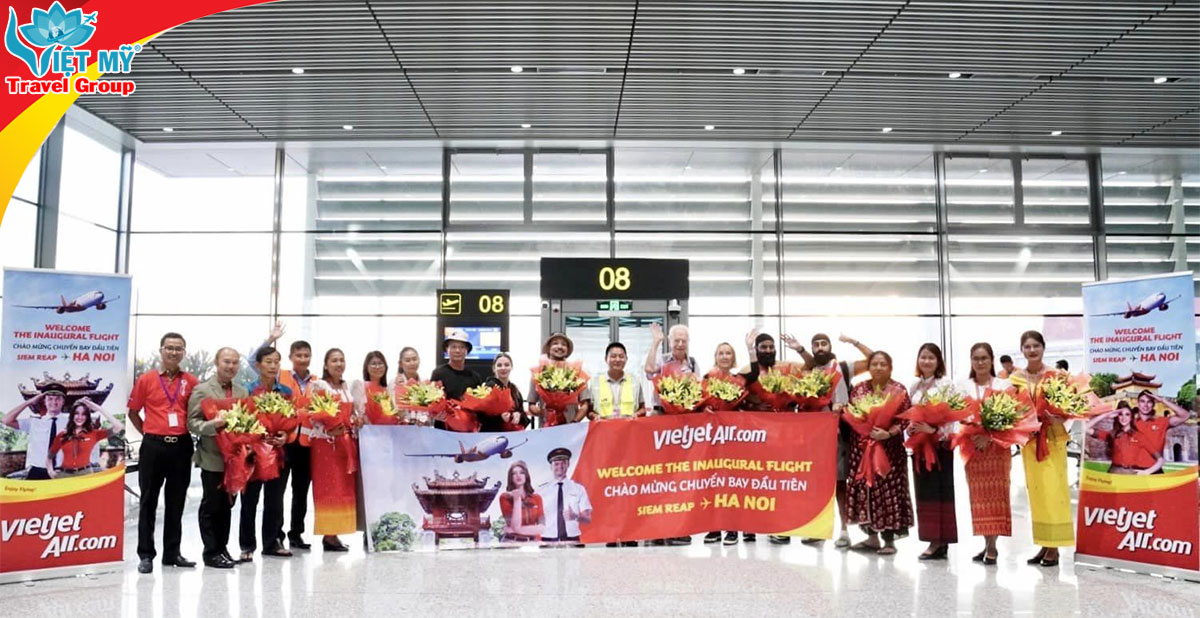 Tưng bừng đón đường bay Hà Nội - Siem Reap cùng Vietjet Air